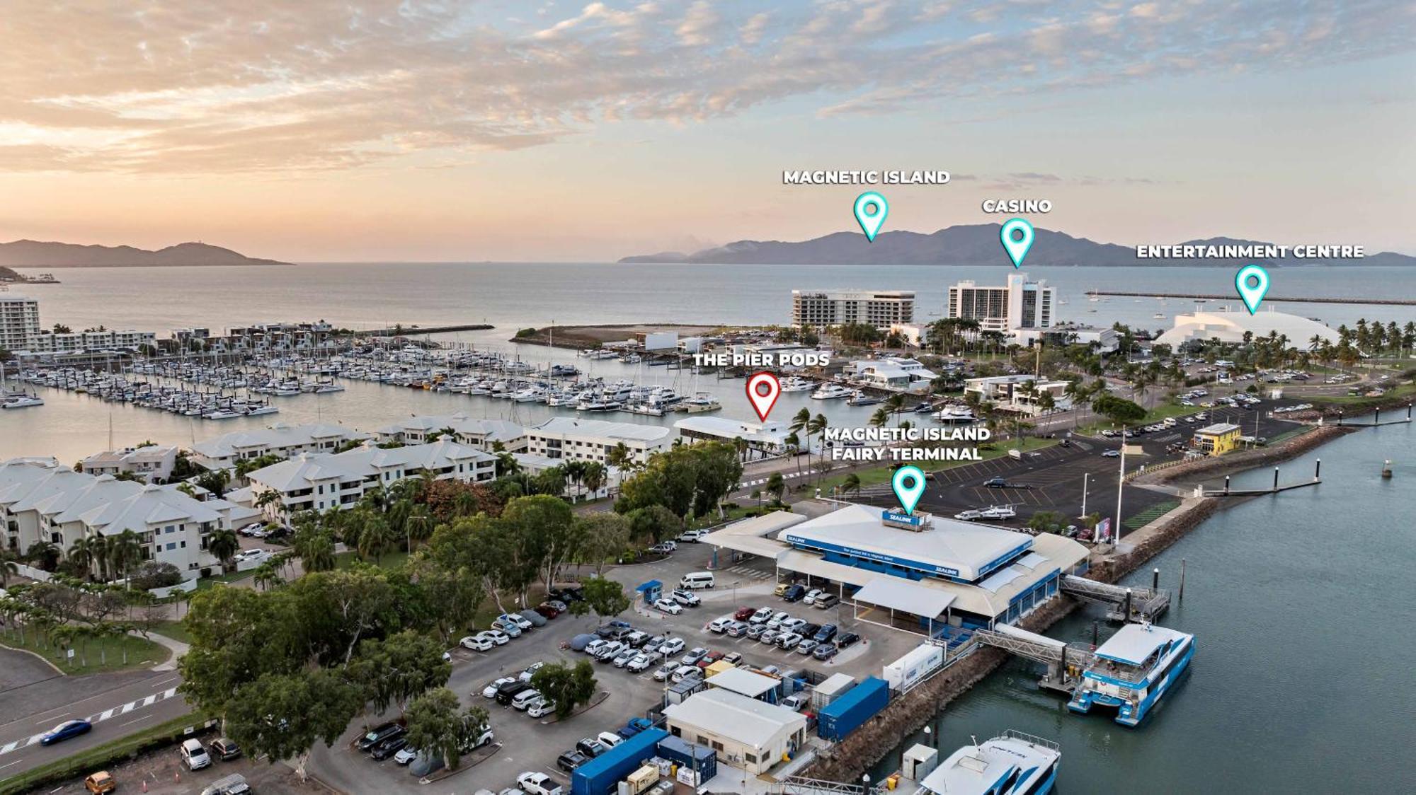 The Pier Pods On The Water- 50M From Townsville Bus Terminal And Ferry Terminal- Passport Id Requried Exterior photo